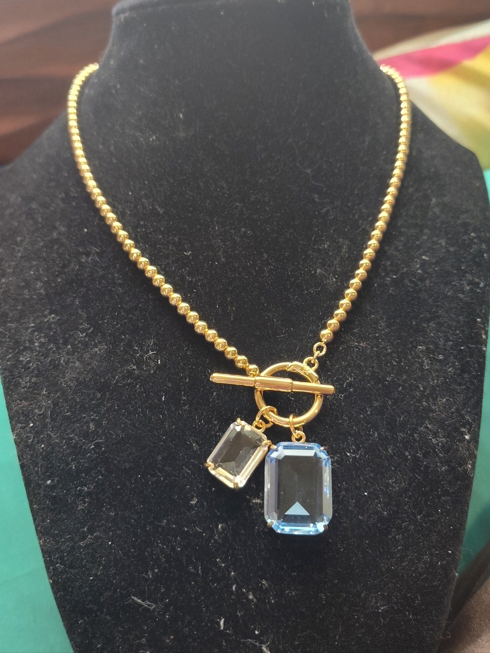 Ralph Lauren Gold Toggle Necklace - Picture 2 of 10